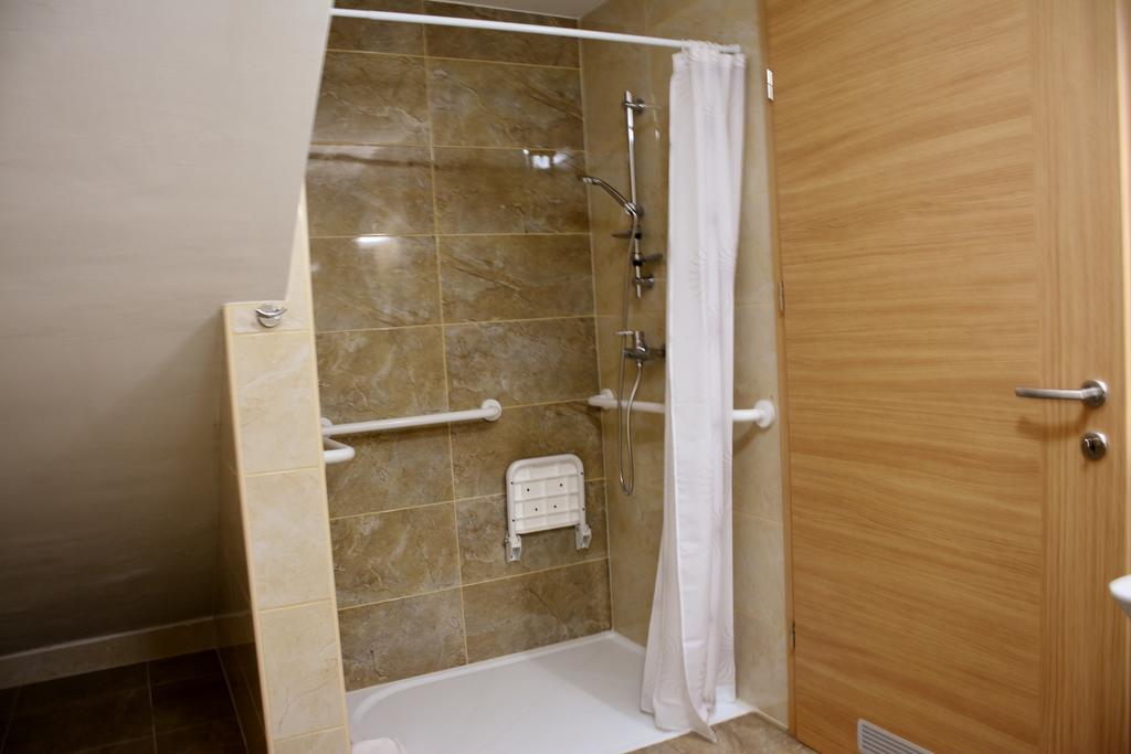 Ferienwohnung Turisticna Kmetija Cebelji Gradic Rogašovci Exterior foto